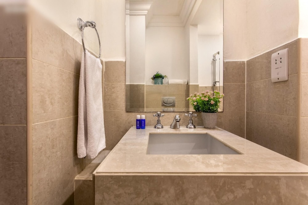 Traditional Meets Modern in Downtown