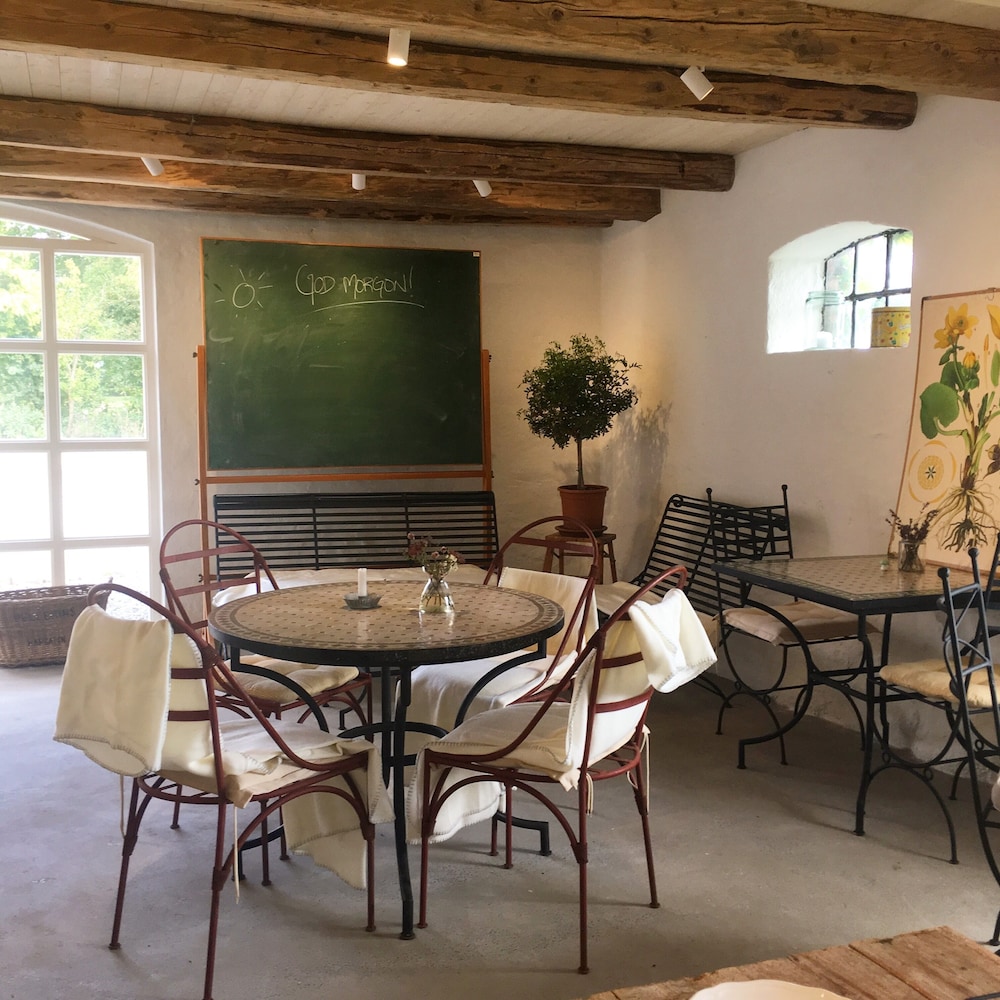 Villa Sandby Bed and Breakfast