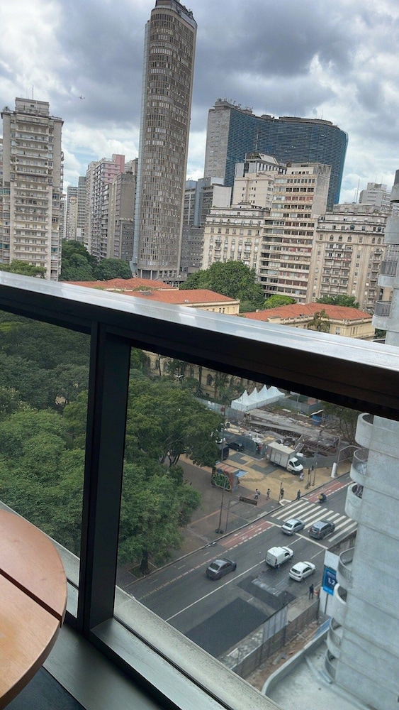 República 1105
