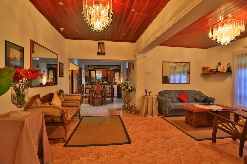 Emel Boutique Hotel
