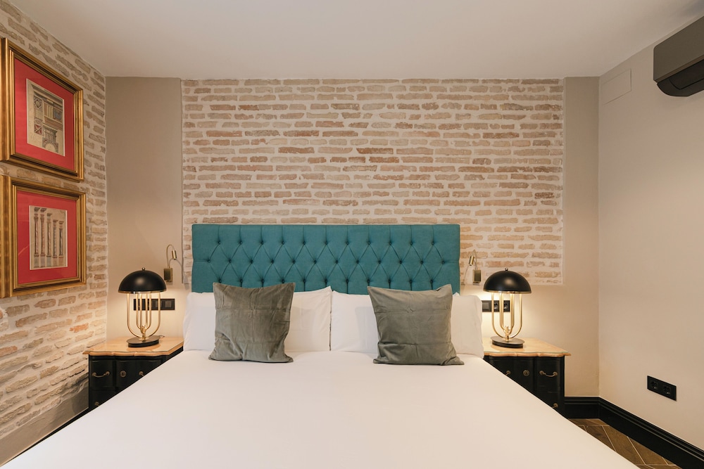 Casa 1862 Heritage Suites by Stay Unique