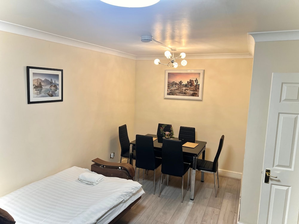 Cosy London Retreat Near Tower Bridge