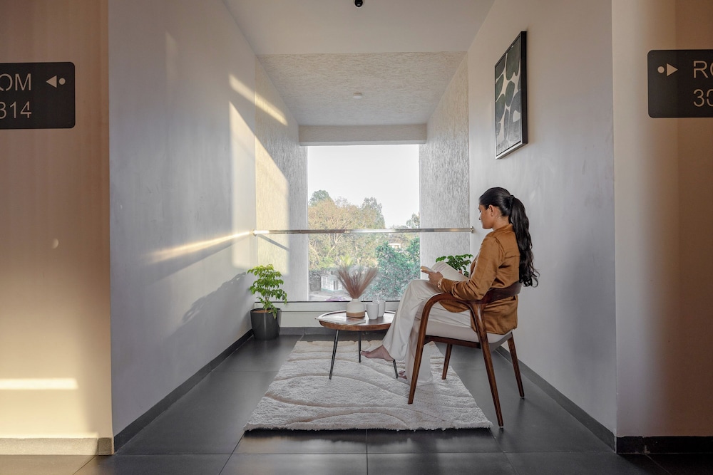 Saavi Suites