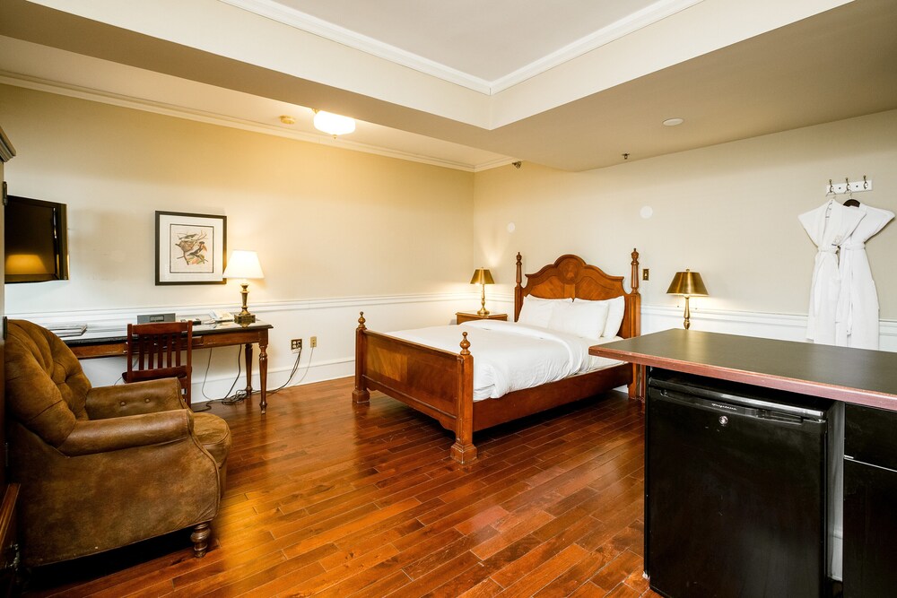 Hotel 340 - Property Image 16