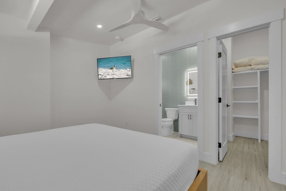 Chilli Fish 4 Bedroom Home