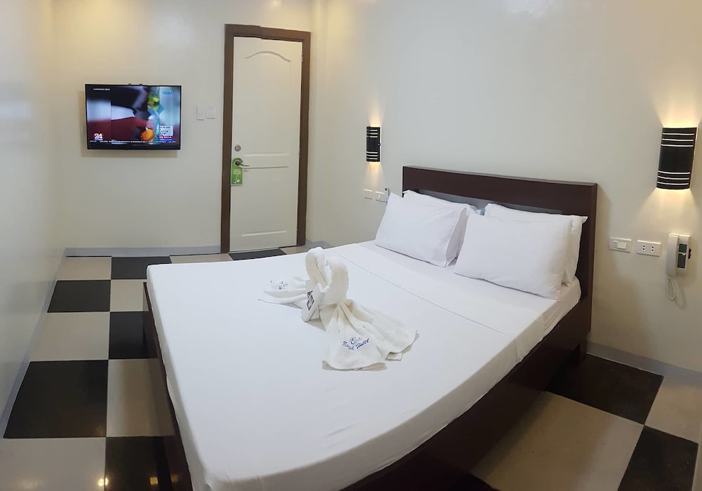 FAP Exzel Hotel and KTV Bar view 5