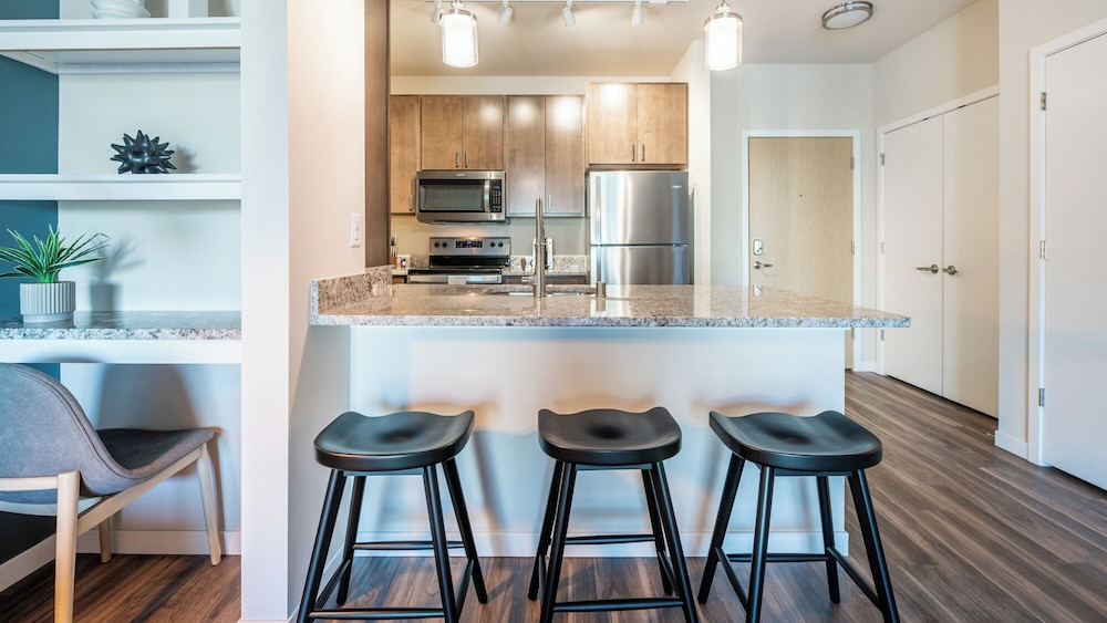 Landing Apartments - Woodburn