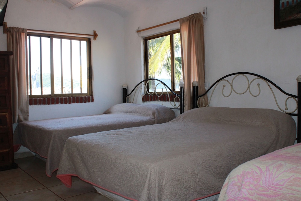Photo 6
