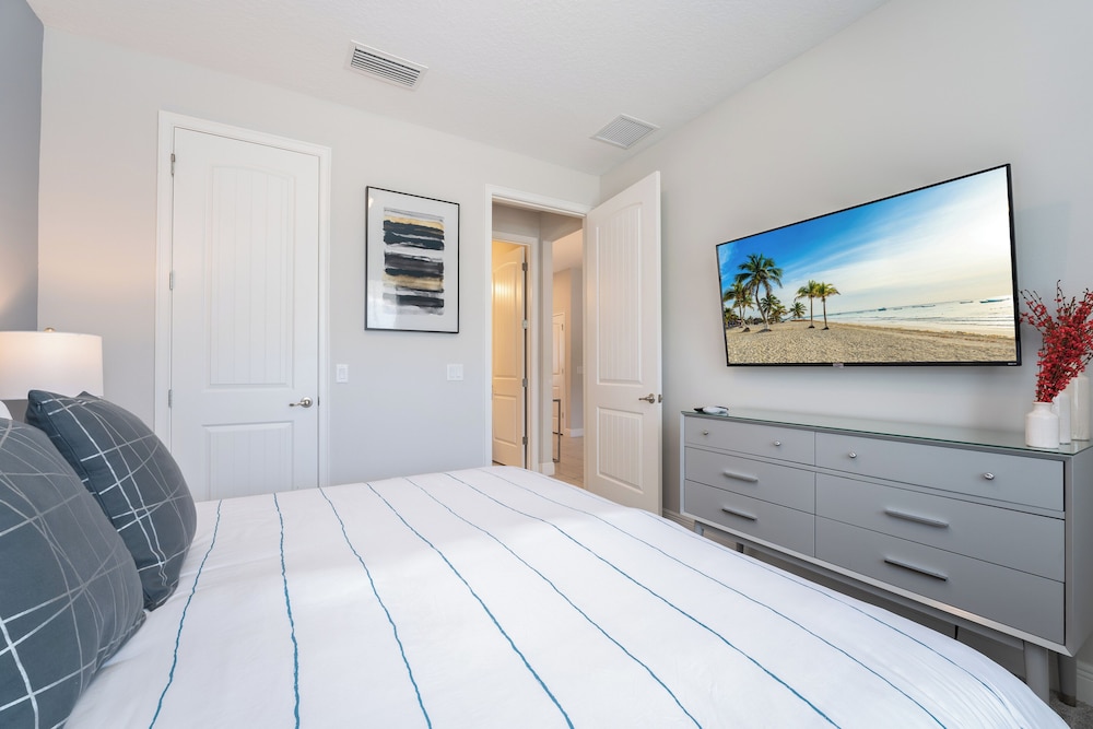 Discover Your Inner Child Encore Villa
