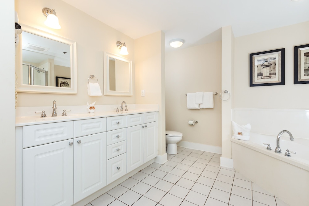 Waterscape B310 by Brooks and Shorey Resorts