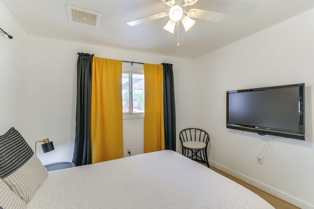 Water Views & Close to Beach: Home in Lake Havasu