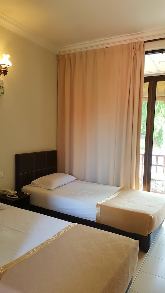 Traders Villa