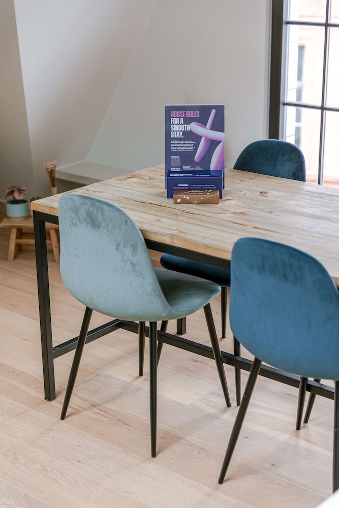 Huswell Modern Apartment in Historic Ghent