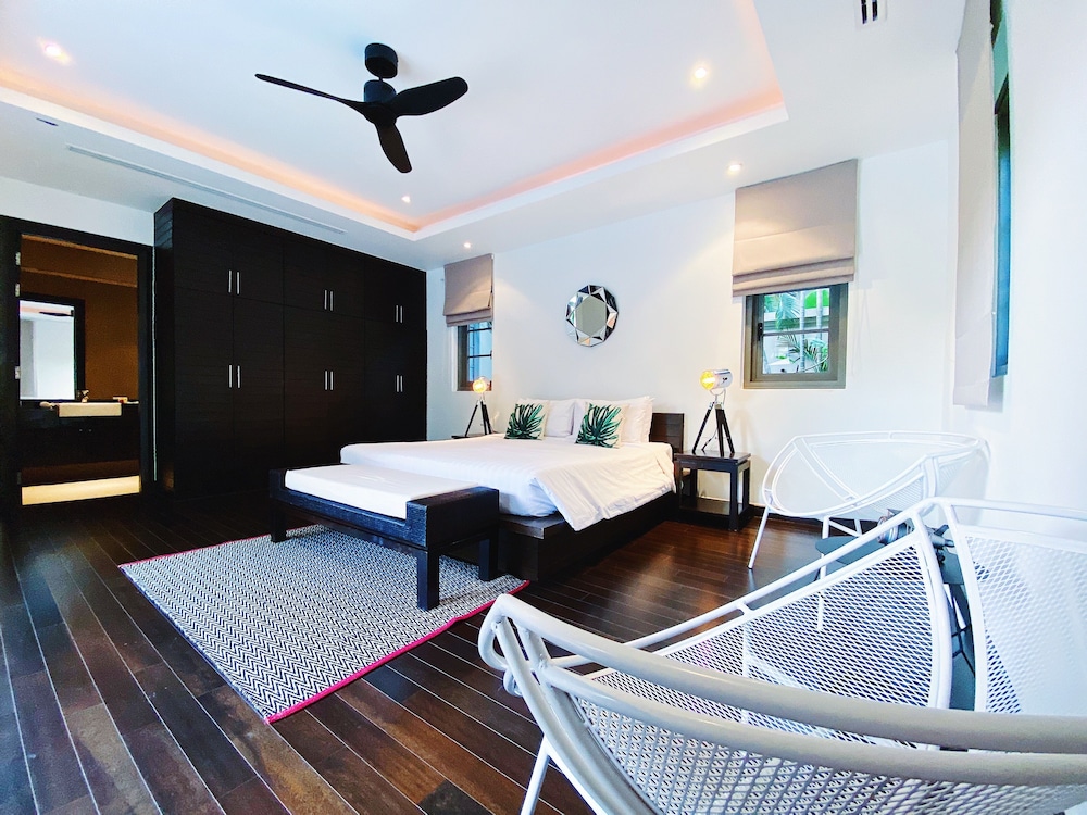 Fabulous 2br Pool Villa Walk to Bangtao Beach and Catch Club