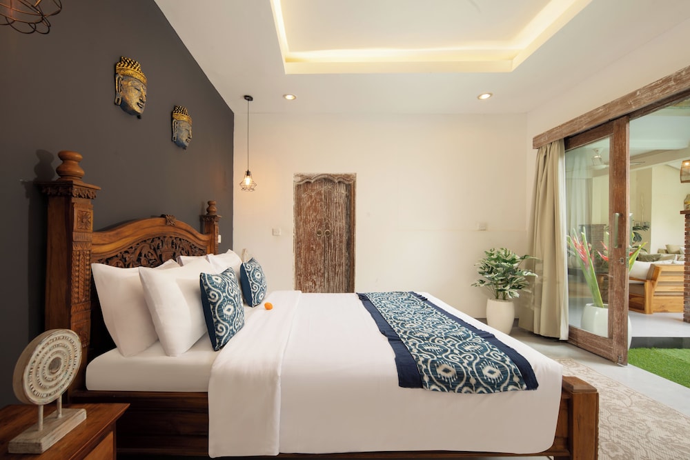 Red Lotus Villa Seminyak