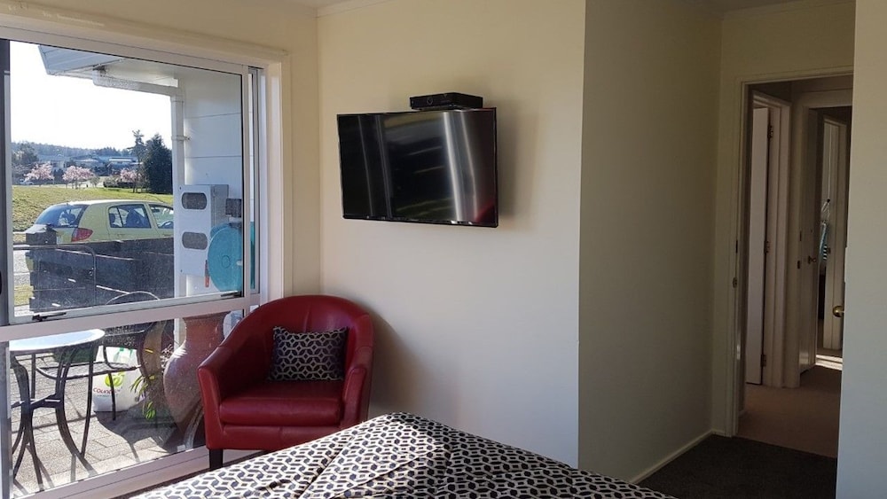 Annandale Accommodation view 2
