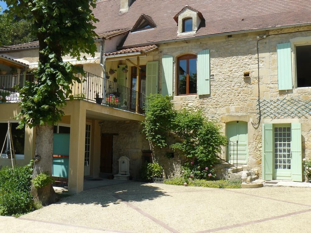 Chambres D'hôtes & Gites Pouget