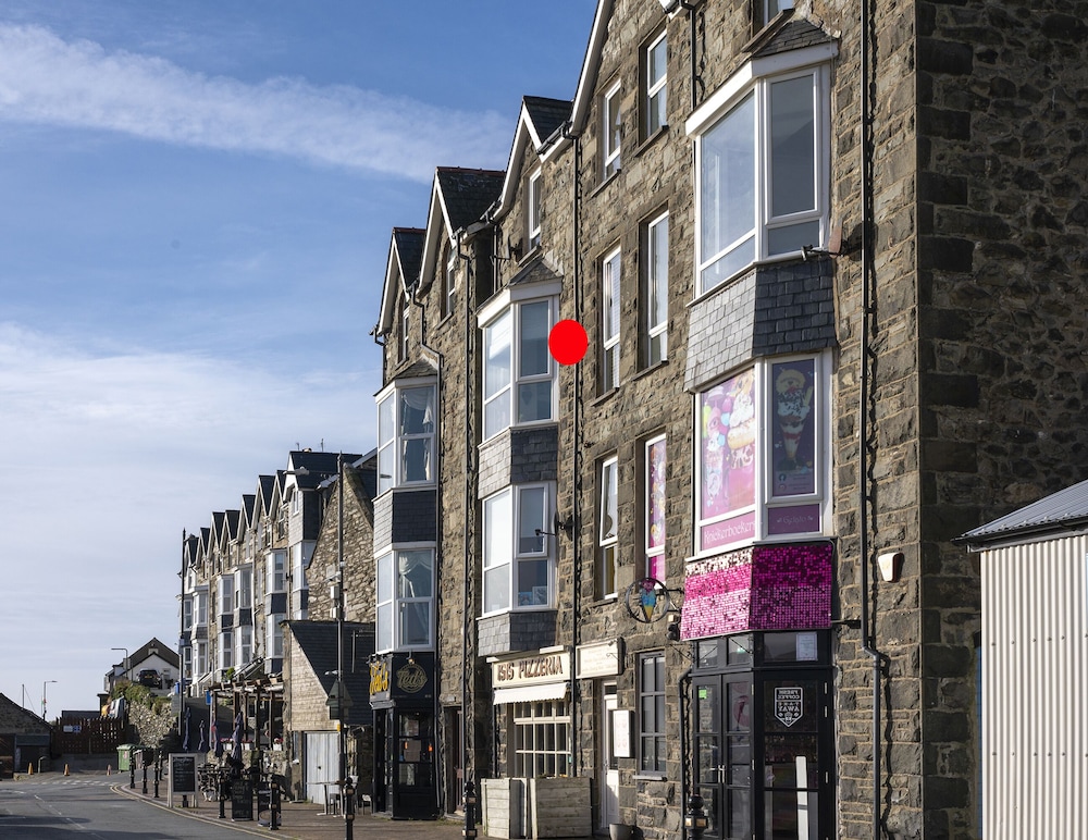 Harbour View - Flat 2