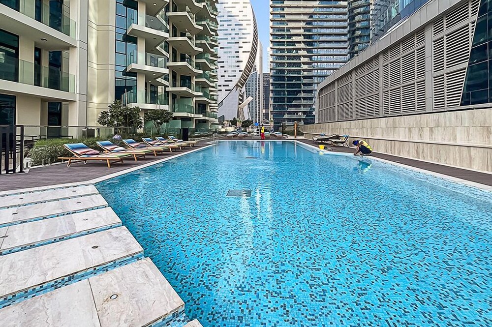 1BR Missoni Masterpiece Elegant Living