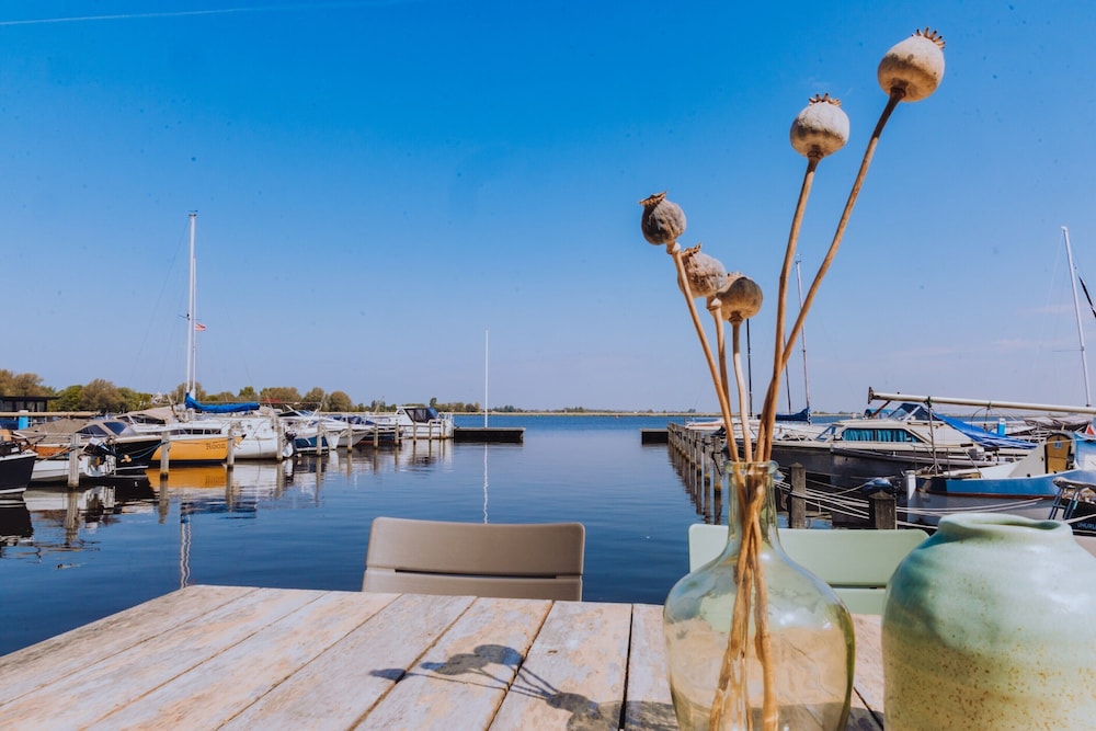 Beautiful House With AC, in the Port of Uitgeest