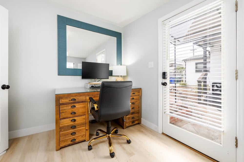 Studio In Carlsbad Village