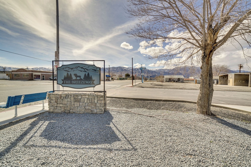 Renovated Hawthorne Apartment By Museums & Dining! view 4