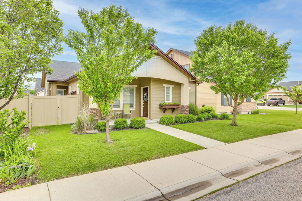 Charming Boise Home ~ 8 Mi to Downtown!