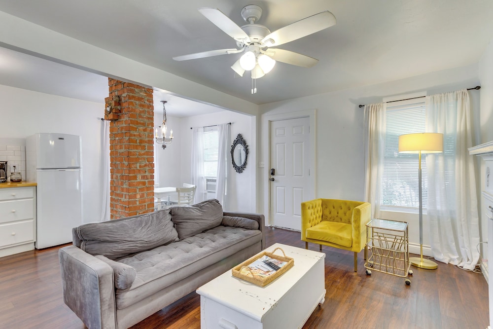 Heart of OKC Plaza District: Duplex Near Shops!