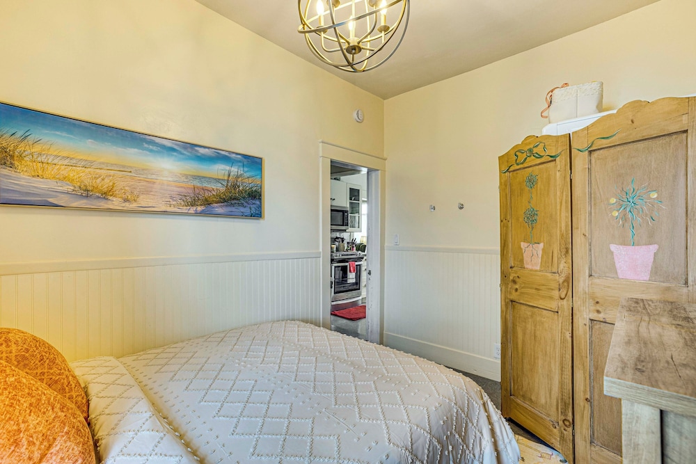 1 Block to Main St: Charming Montrose Home w/ Yard