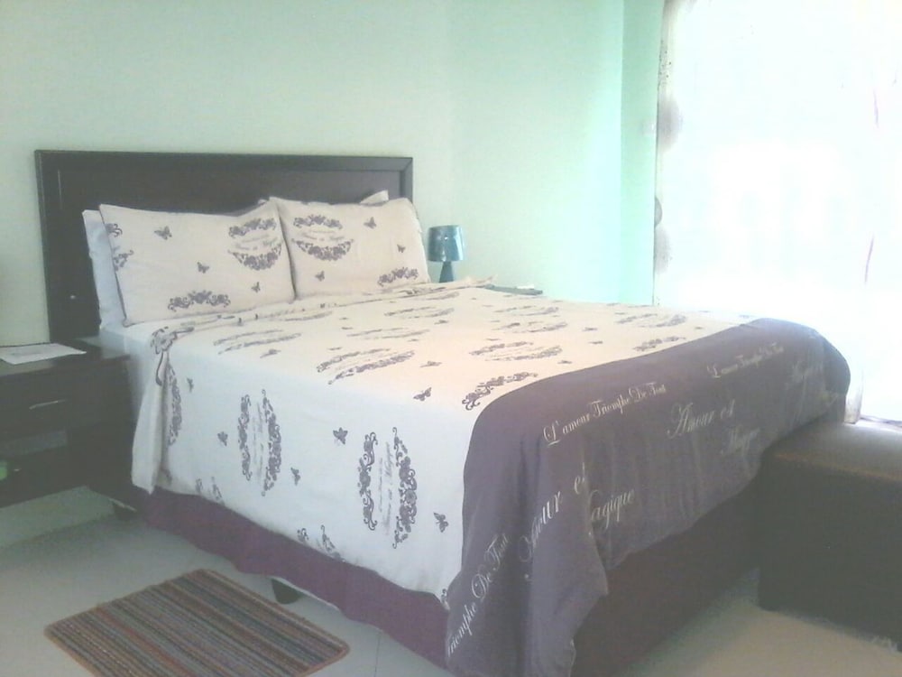 Sharon Avenue Guesthouse