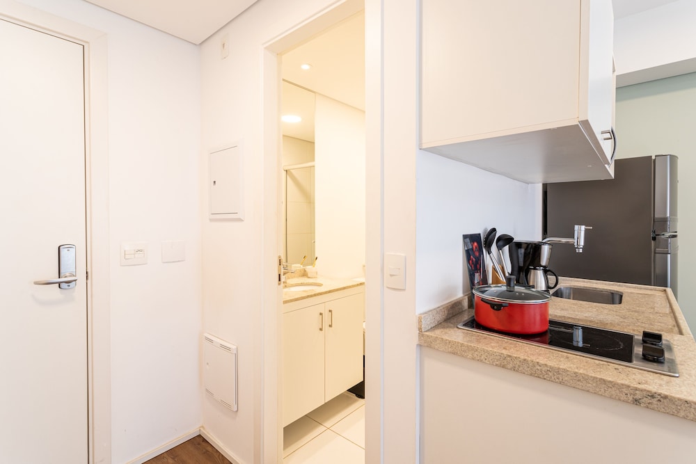 Setin Downtown Genebra by Viva - Apartamentos completos na Bela Vista com piscina