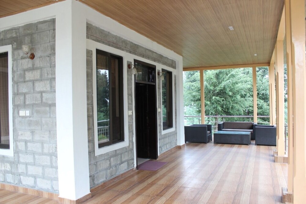 Photo 18