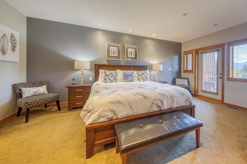 Fairmont Creek Property Rentals The Residences