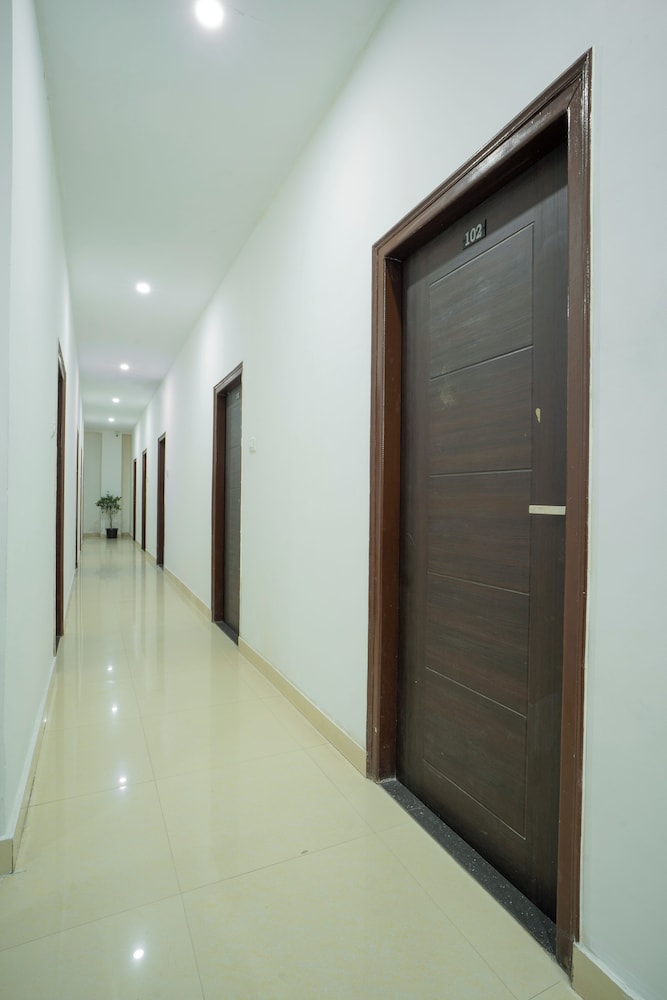 SS HOTELS