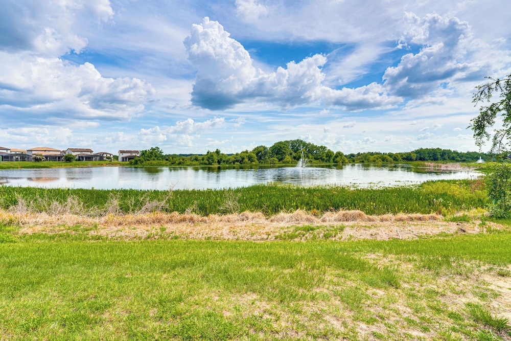Balmoral Resort Home: Private Pool w/ Lake Views!