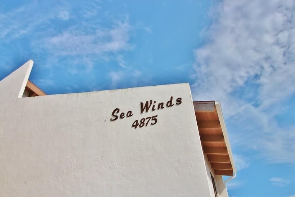 Sea Winds Condominiums C