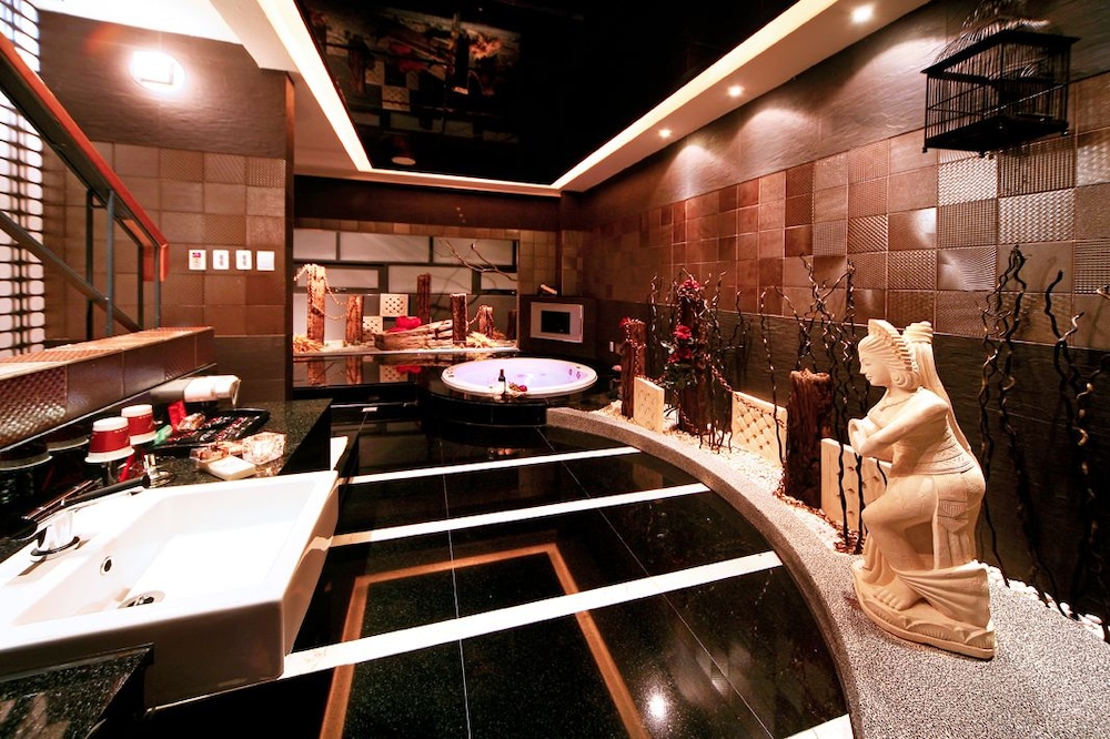 Fongchin Motel