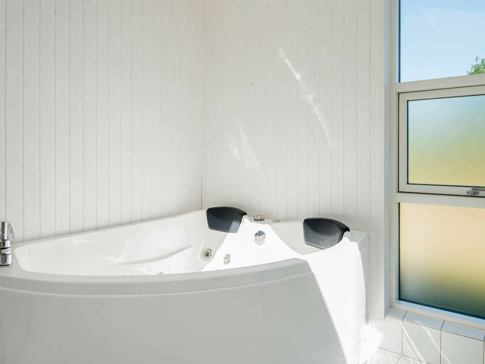 6 Person Holiday Home in Knebel view 2