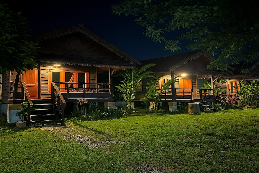 Ban Villa PhaSouk