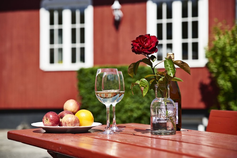 Rønne Vandrerhjem - Hostel