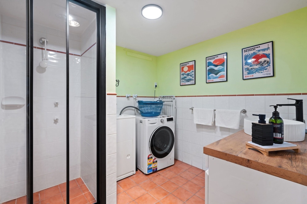3-bed Apartment in Holiday Style Resort With Pool
