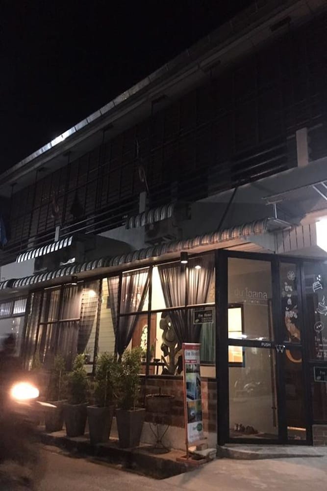 Fon Hostel
