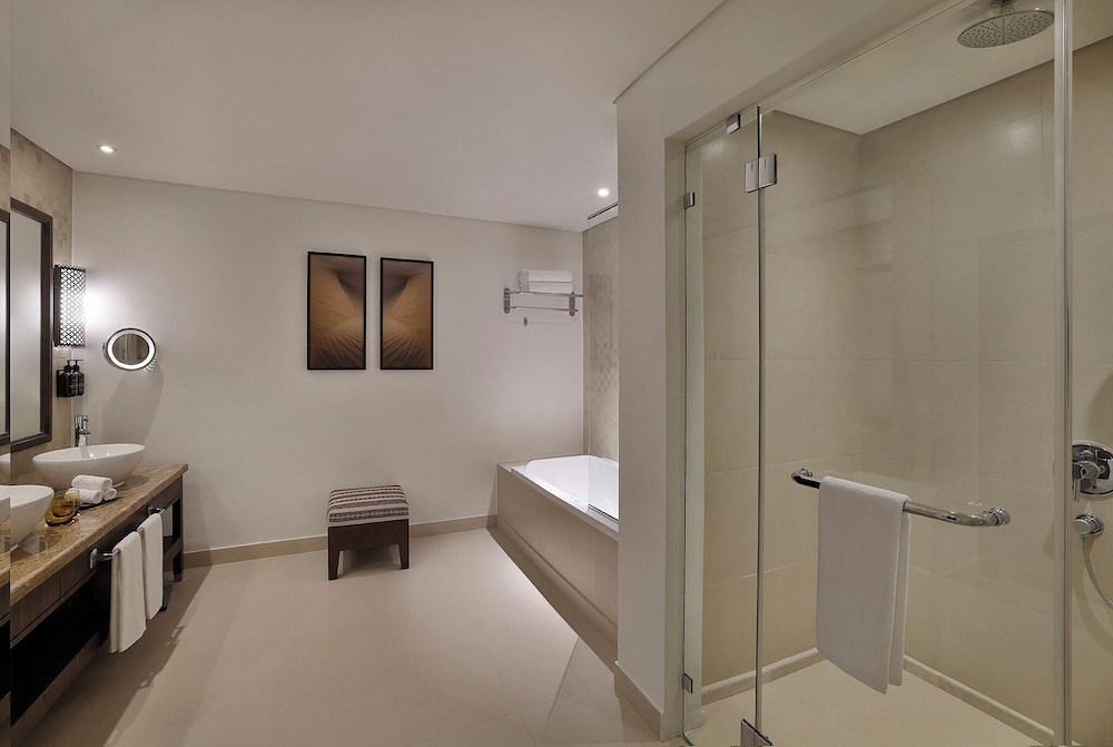 Aldhafra Resort, Vignette Collection by IHG