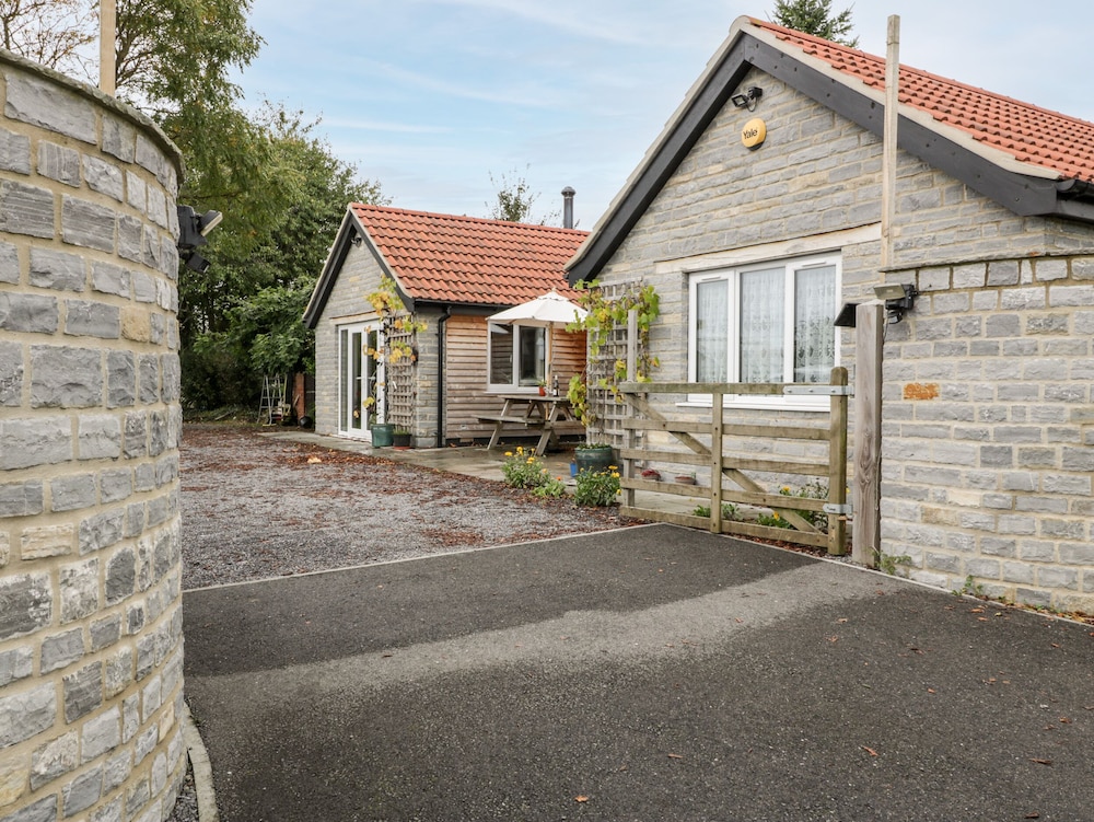 Vine Lodge