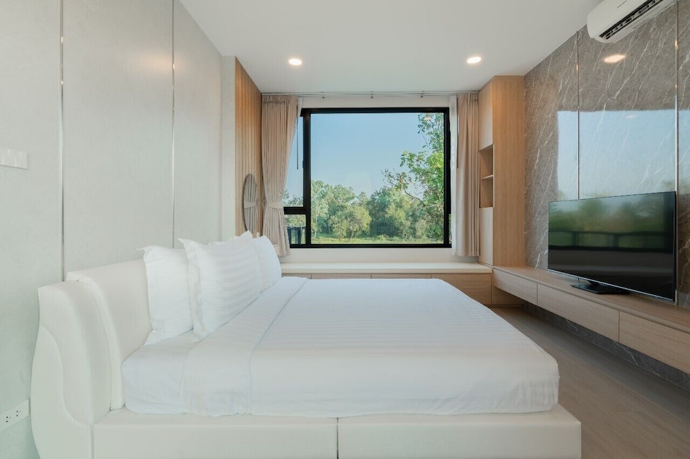 Lyntara Pool Villa Nongkhai view 4