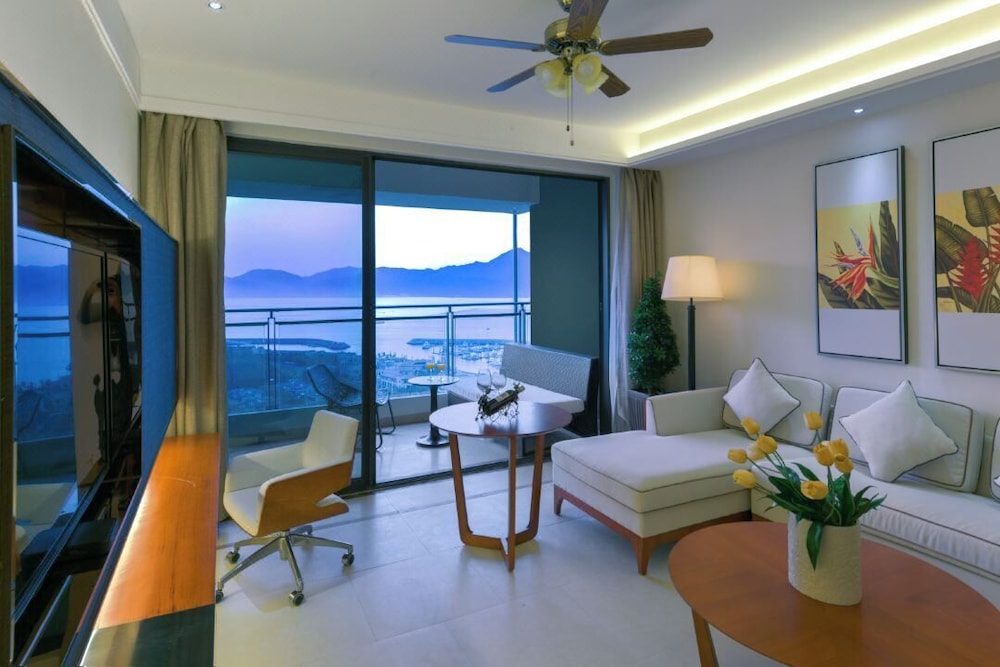 Huizhou Hazens East Resort