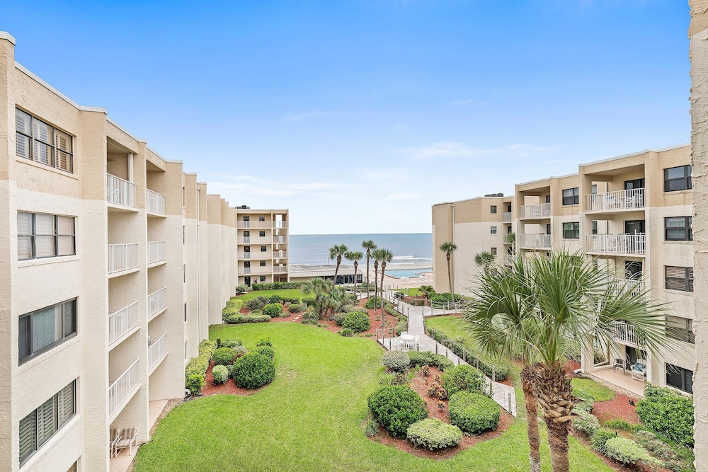 Castle Reef 412