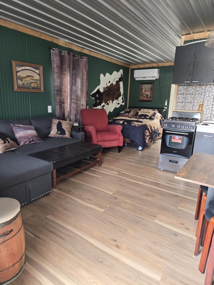 #1 ~ Modern Hunting One Room Cabin ~ Wheelchair Accessible Cabin