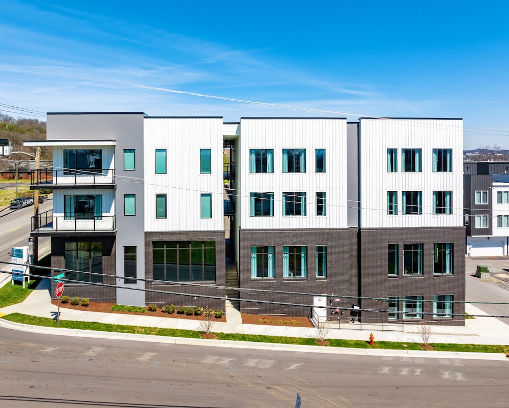 The Heights by AvantStay – Modern Condo Minutes from Broadway