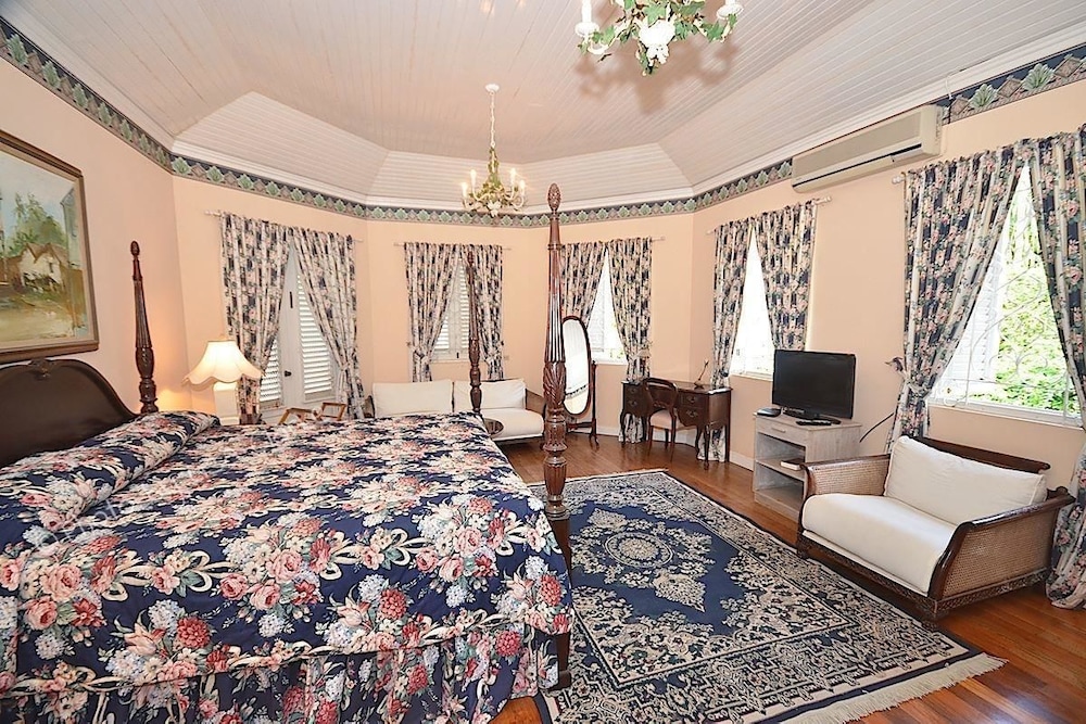 Villa Manana, Ocho Rios 5BR